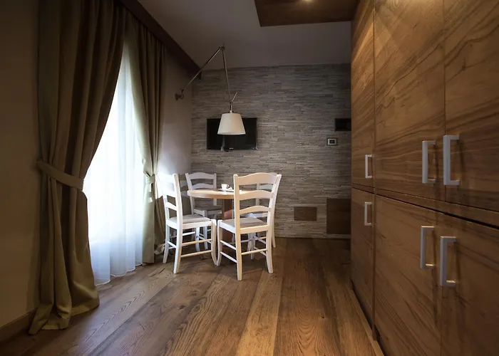 索托万多豪华酒店 4* 博尔米奥