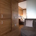 Sottovento Luxury Hospitality מלון 4*