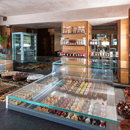 Sottovento Luxury Hospitality Hotel 4*