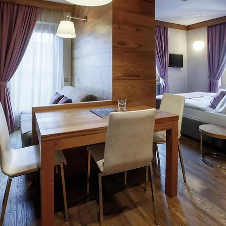 Sottovento Luxury Hospitality ボルミオ