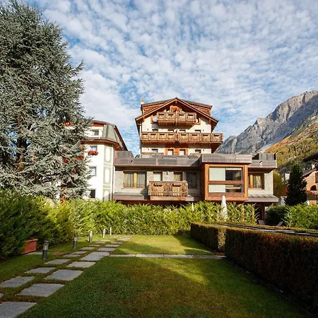 Sottovento Luxury Hospitality ホテル 4*